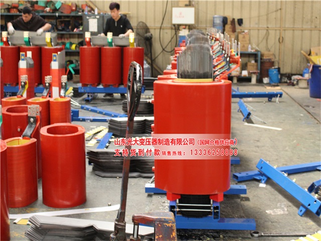 SCB11-1000KVA/10KV/0.4KV云顶娱乐最新版本 SCB11-1000KVA/10KV/0.4KV云顶娱乐最新版本